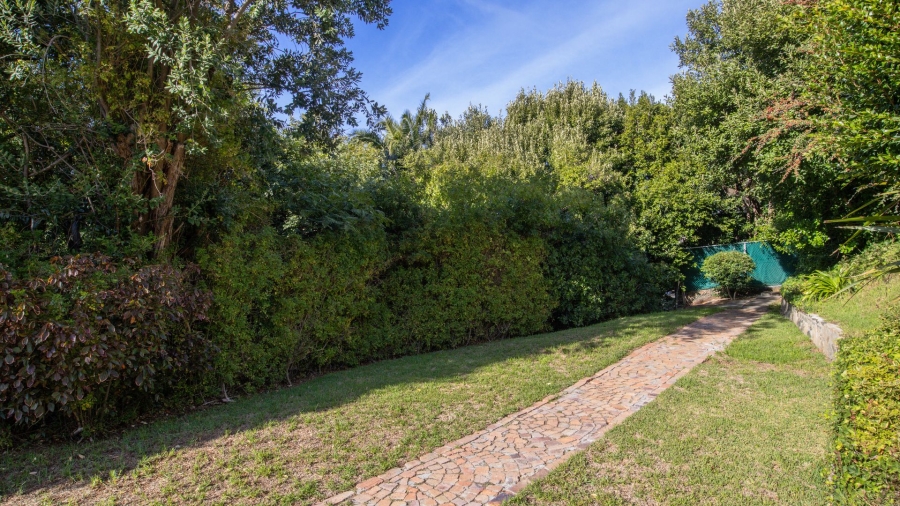 9 Bedroom Property for Sale in Mount Rhodes Western Cape
